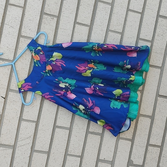 Cherokee Dress - Picture 5 of 10